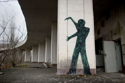 Graffiti pe pereții lui Pripyat