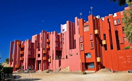 Spania, alicante, kalp la muralla roja - perete roșu - peste Marea Mediterană