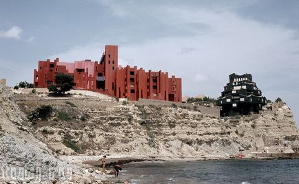 Spania, alicante, kalp la muralla roja - perete roșu - peste Marea Mediterană