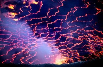 Hogyan juthat el a vastag kérni volcanologist rádió keresőknek