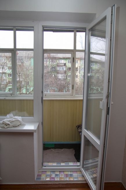 Cum se face o reparare ieftină, dar sigură pe balcon