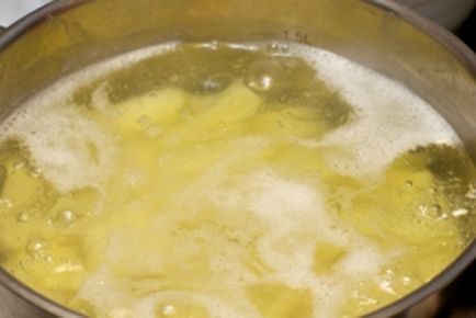 Cum se fierbe un cartof rotund