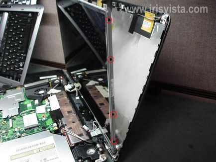 Cum să înlocuiți ecranul și invertorul pe un laptop toshiba satelit a305