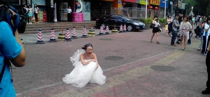 Китайський наречений втік від нареченої