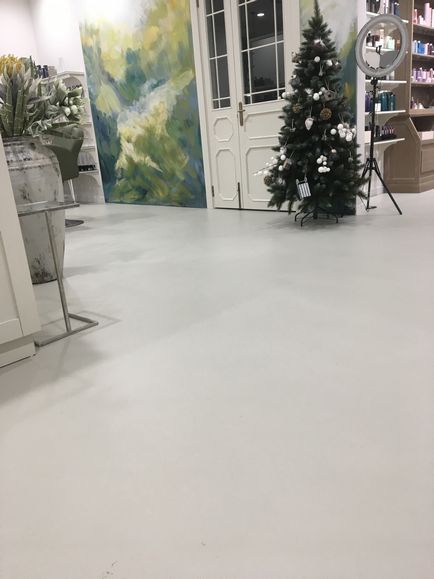 Vásárlás dekoratív polimer önterülő padló Moszkva