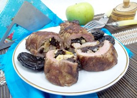 Carne de pui cu prune cum să gătești