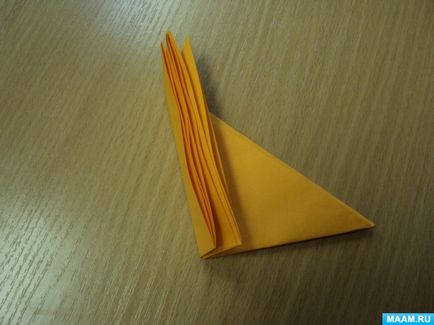 Chanterelle în tehnica origami (clasa de master)