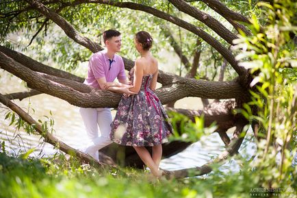 Poveste de dragoste - face o fotografie pentru o nuntă în natură și în oraș
