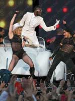 Madonna Szentpéterváron Fotó Videó - koncert Palota tér 2009 augusztus 9-én 2012-ben (akkor lásd a letölthető) Madonna Szentpéterváron Fotó Videó - koncert Palota tér 2009-ben, augusztus 9, 2012