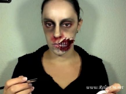 Machiaj pentru Zombie de Halloween