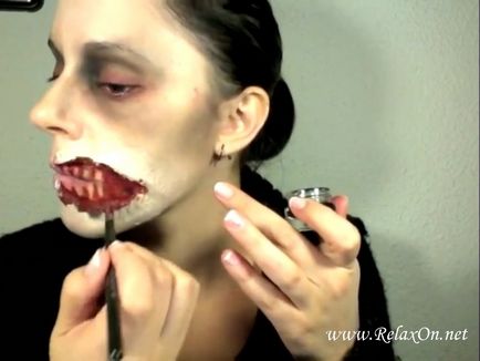 Machiaj pentru Zombie de Halloween