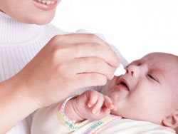 Методи лікування нежиті у новонародженого