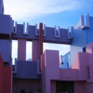 Casă de apartamente - perete roșu - (la muralla roja) în Spania, blog - arhitectură privată