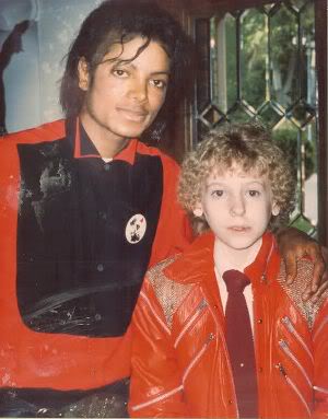 Caritatea secretă a lui Michael Jackson - Michael