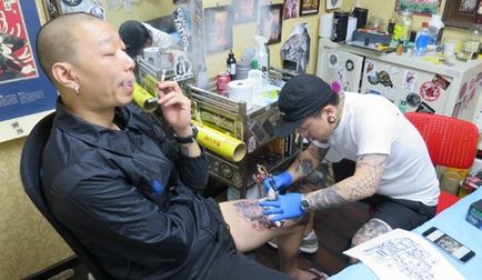 Nem tabu tetoválás, mint egy élő kultúra tetoválás a modern Kínában