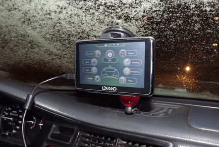 Prezentare generală a gps-navigatorului lexand sr-5550 hd