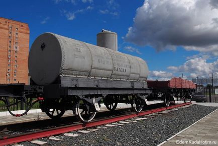 O excursie la muzeul de locomotive cu aburi din Nizhny Novgorod