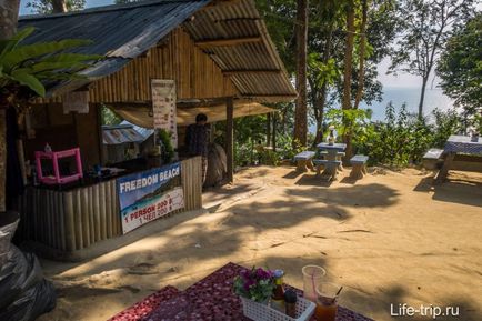 Plaja de libertate sau plaja de libertate, paradis izolat lângă patong