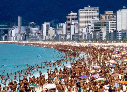 Пляж Копакабана (copacabana beach) ріо-де-Жанейро, бразилія - ​​туристичний портал - світ гарний!