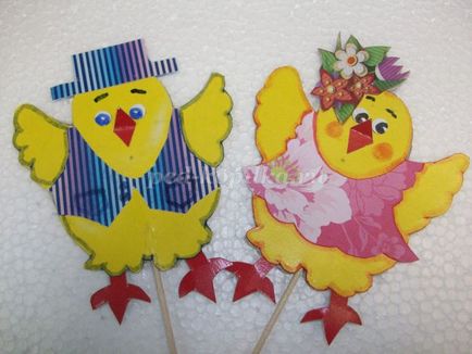 Artizanat din hârtie colorată pe tema Paștelui
