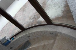 Semicircular balcon - tehnologie de geam