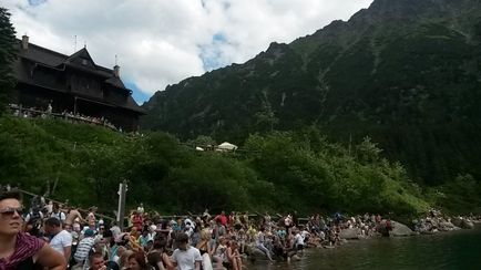 Gyalogtúra Lake Halas-tó Zakopanéban, a világ számunkra