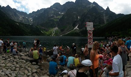 Gyalogtúra Lake Halas-tó Zakopanéban, a világ számunkra