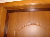 Izolarea fonică corectă a ușilor cu mâinile lor, intrarea în izolare fonică și ușile de interior