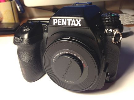 Szétszerelhető és javított Pentax K-5