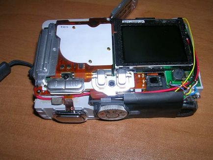 Repararea digital aparat de fotografiat s40 Pentax Optio (și banda a fost foarte bun și sincer am început să se gândească serios și care este lipit de moarte. Cu toate acestea, costul) Repararea camerei digitale pentax optio s40