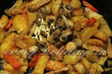 Рецепт печені з свинини з грибами