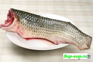 Риба томлена з овочами