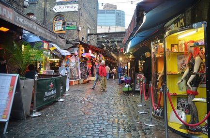 Piața din Londra, Anglia