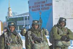 Rușii pleacă să slujească în SUA, localnicii din Asia Centrală sunt angajați în trupele din Federația Rusă