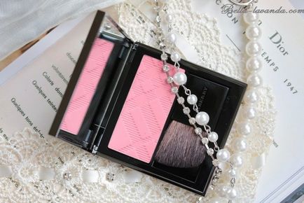 Рум'яна burberry light glow # 03 rose blush