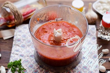 Салат з квасолі і помідорів на зиму рецепт з фото
