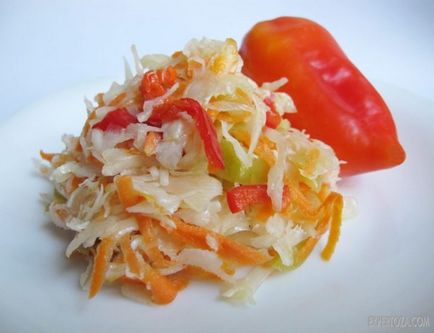 Салат з капусти з оцтом (з цукром, з морквою) рецепти