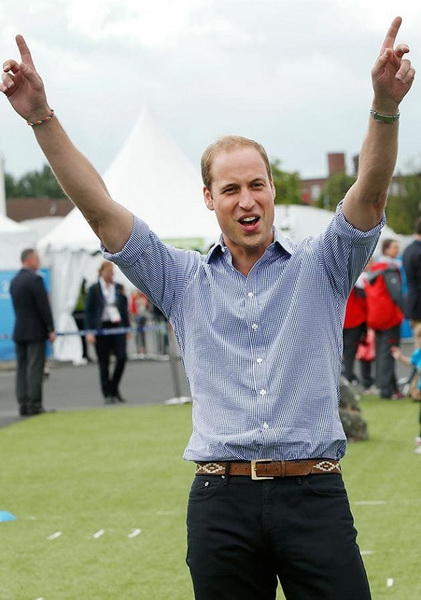 Secretul de ce Prințul William nu poartă un inel de logodnă este în cele din urmă dezvăluit!