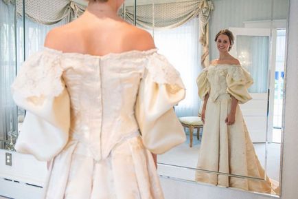 Весільна сукня, яке передається у спадок протягом 120 років