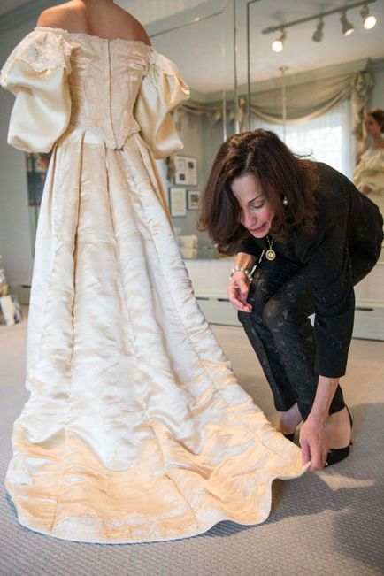 Rochie de mireasa, moștenită de 120 de ani