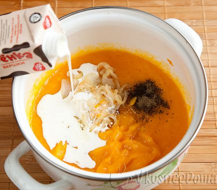 Sütőtök pürével leves recept fotókkal (recept) Sütőtök pürével leves recept fotókkal