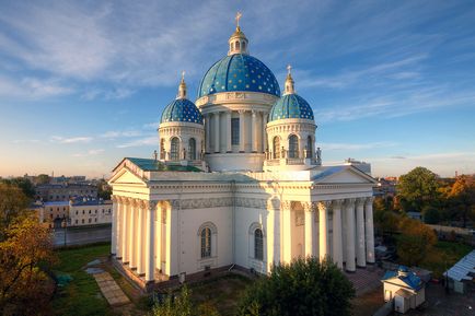 Catedrala Trinity și Catedrala Sfânta Treime a Lavrei Alexander Nevsky