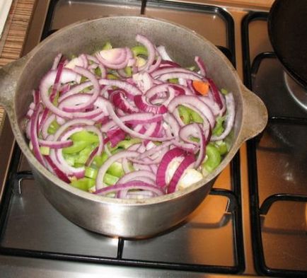 Birkapörkölt zöldségekkel főzött bográcsban recept - recept
