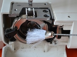Вибираємо найкращу швейну машину, швейна машинка верітас рубіна