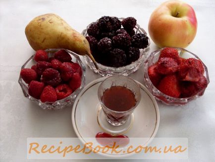 Berry sirop - reteta, prepararea siropului la domiciliu, recoltarea fructelor de padure, blogul familiei