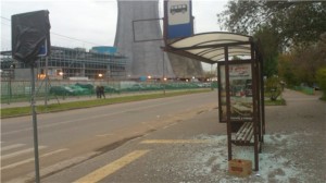 Знак «автобусна зупинка» - поступаємося місце автобусу відео