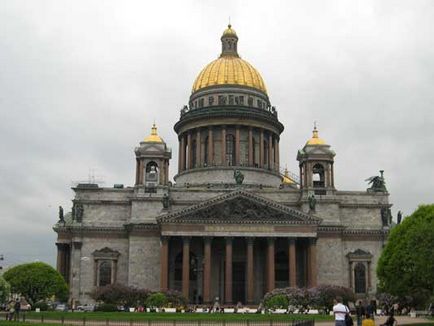 10 Місць Пітера, де потрібно побувати