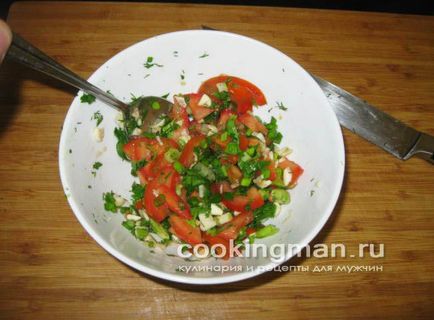 Баранячі реберця тушковані з цибулею і помідорами - кулінарія для чоловіків