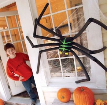 Великий павук для Хеллоуїна своїми руками