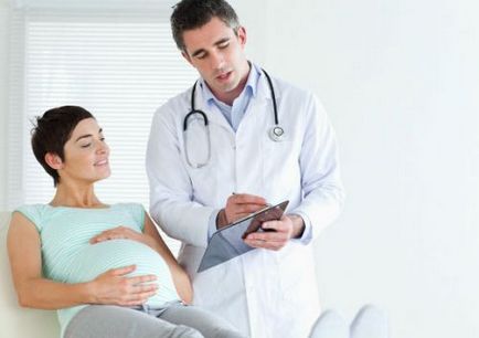 Fáj a vesét a terhesség alatt, hogy miért és mit kell tenni a korai és késői szakaszában